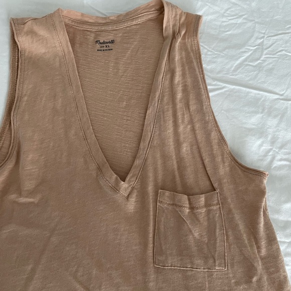 Madewell Loose Muscle Tank - Picture 3 of 3